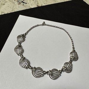 Women’s Silver Tone Metal Choker Style Costume Necklace